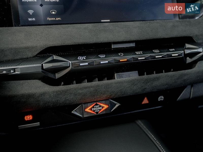Хетчбек DS 4 2025 в Чернівцях