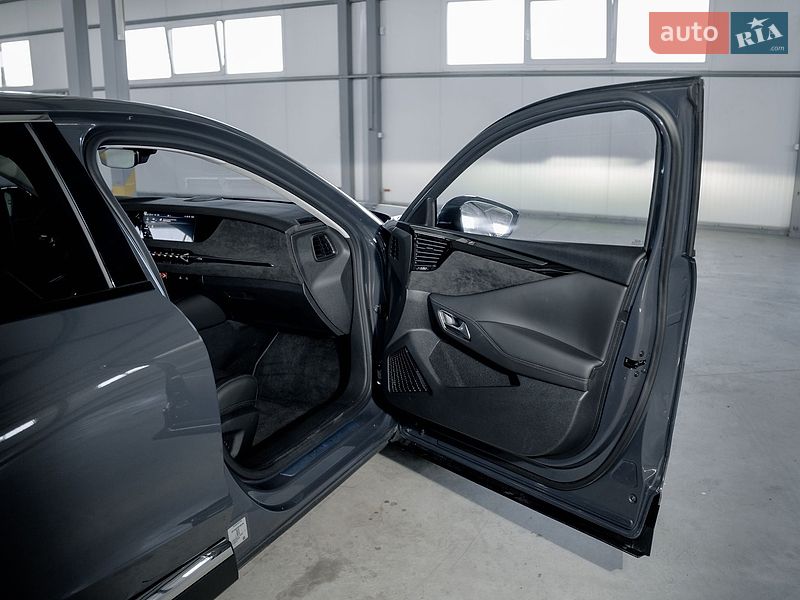 Хетчбек DS 4 2025 в Чернівцях