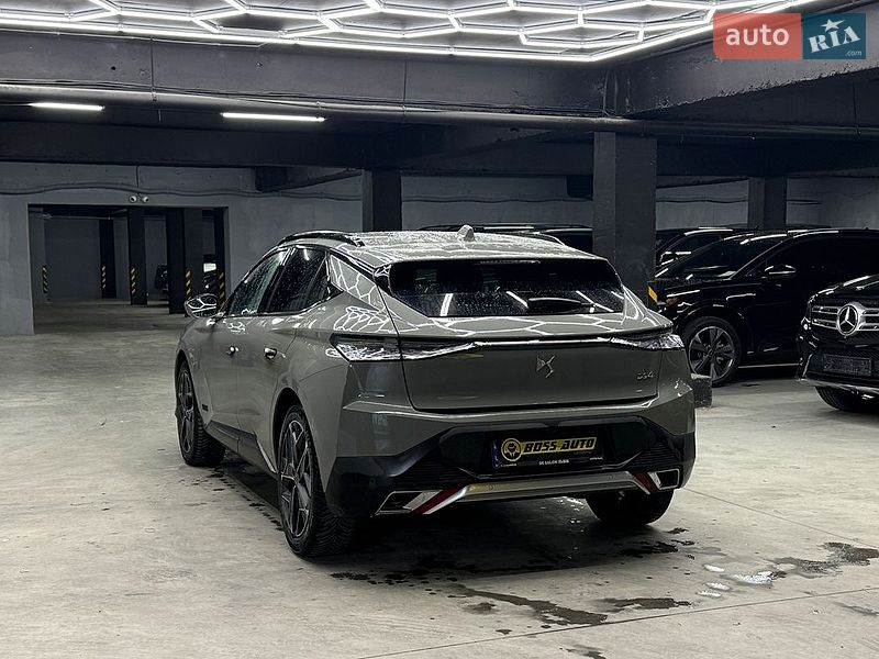 Хетчбек DS 4 2023 в Чернівцях фото 6 Хетчбек DS 4 2023 в Чернівцях