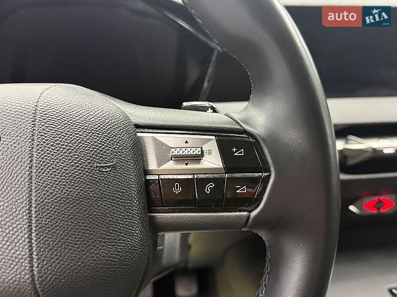 Хетчбек DS 4 2023 в Чернівцях фото 14 Хетчбек DS 4 2023 в Чернівцях