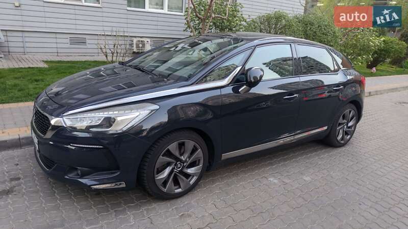 Хэтчбек DS 5 2016 в Одессе