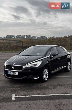 Хэтчбек DS 5 2017 в Ровно