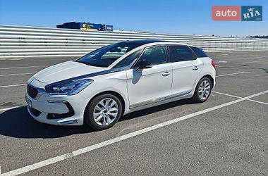 Хэтчбек DS 5 2016 в Львове