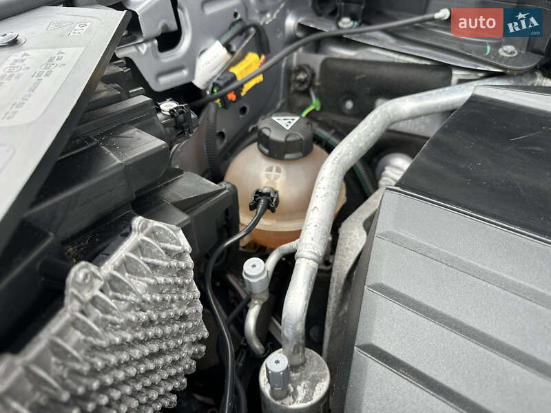 Внедорожник / Кроссовер DS 7 Crossback 2020 в Луцке