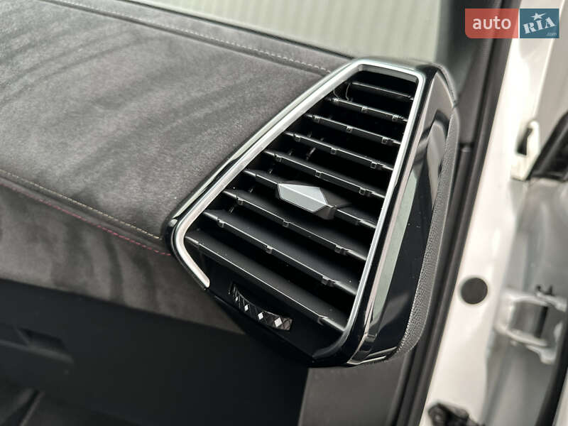 Внедорожник / Кроссовер DS 7 Crossback 2019 в Дрогобыче