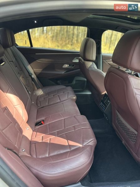 Седан DS 9 2021 в Львове