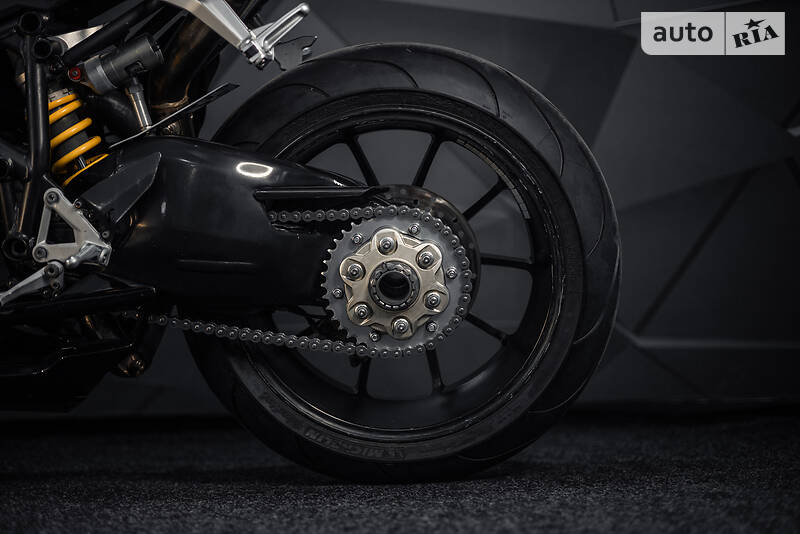 Спортбайк Ducati 1198 2009 в Киеве