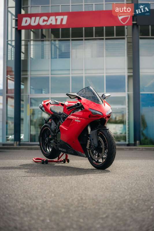 Спортбайк Ducati 1198 2009 в Киеве