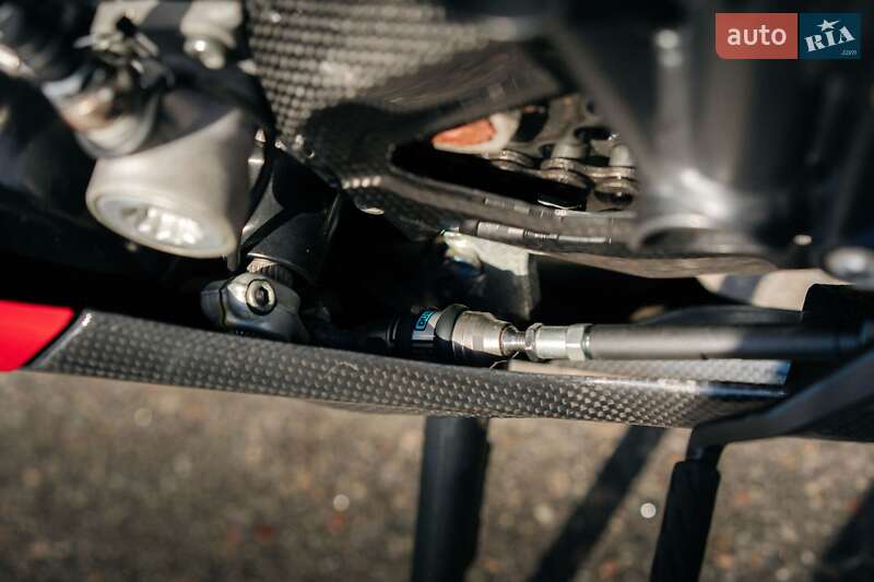 Спортбайк Ducati 1198 2009 в Киеве