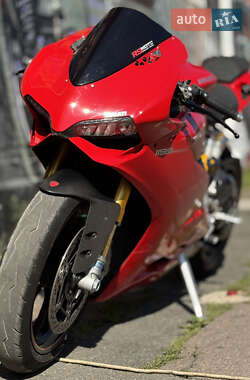 Спортбайк Ducati 1199 Panigale S 2012 в 