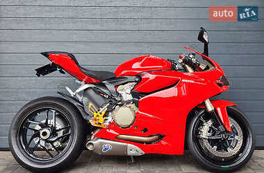 Спортбайк Ducati 1199 Panigale 2013 в Білій Церкві