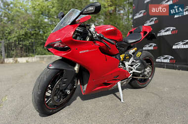 Спортбайк Ducati 1199 Panigale 2013 в 