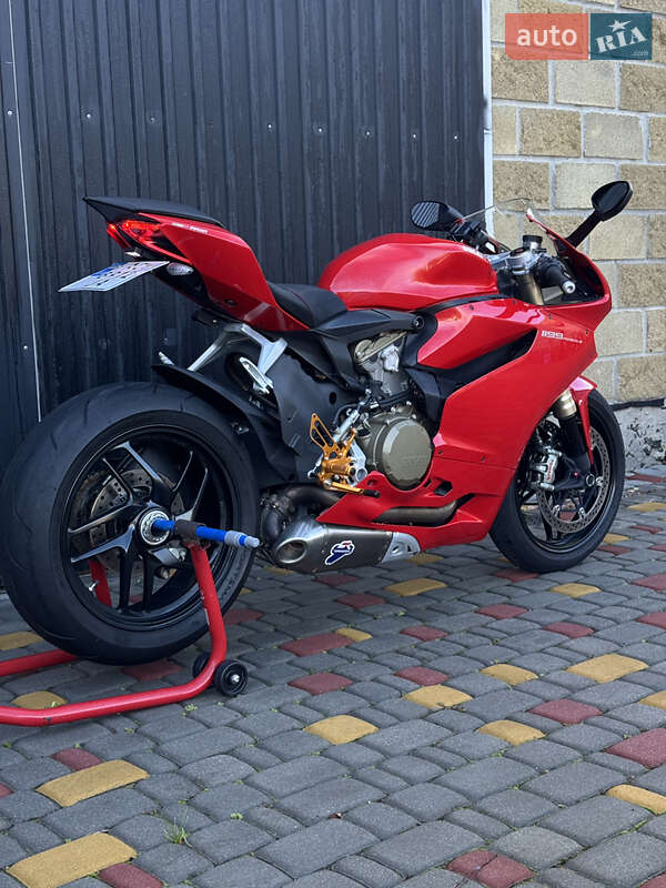 Спортбайк Ducati 1199 Panigale 2013 в Луцке фото 2 Спортбайк Ducati 1199 Panigale 2013 в Луцке