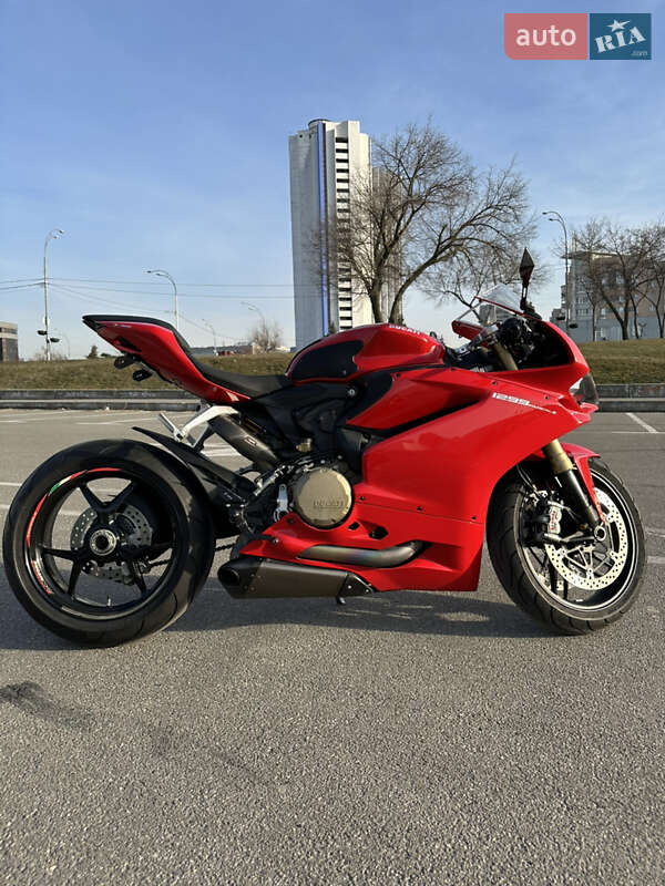 Мотоцикл Супермото (Motard) Ducati 1299 Panigale 2016 в Киеве