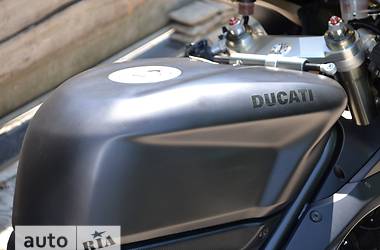 Мотоциклы Ducati 848 2011 в 