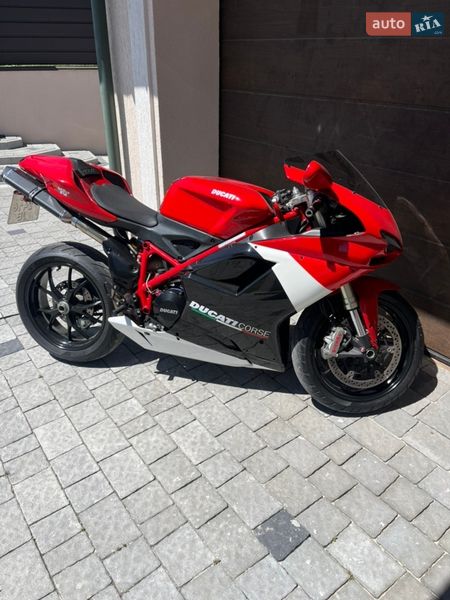 Спортбайк Ducati 848 2013 в Львове