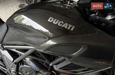 Мотоцикл Спорт-туризм Ducati Diavel 1200 2011 в  фото 2 Мотоцикл Спорт-туризм Ducati Diavel 1200 2011 в
