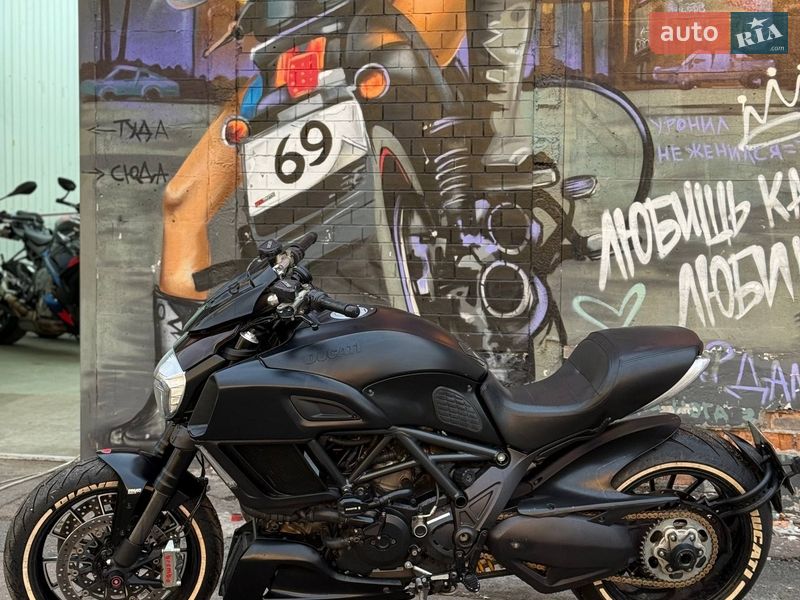 Мотоцикл Круизер Ducati Diavel 1200 2014 в Киеве