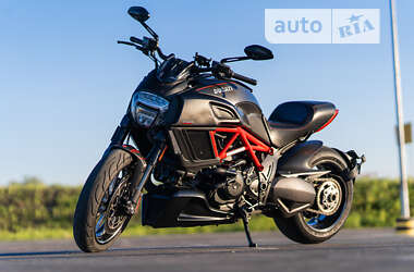 Мотоцикл Спорт-туризм Ducati Diavel Carbon 2014 в Львове