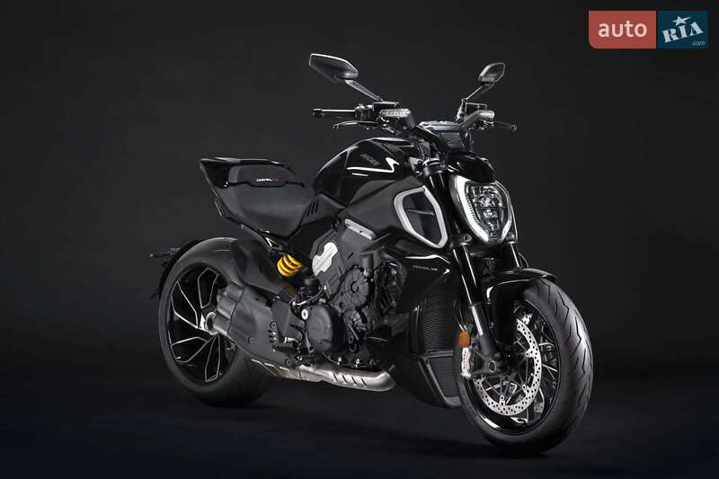 Мотоцикл Без обтекателей (Naked bike) Ducati Diavel V4 1158 2024 в Киеве