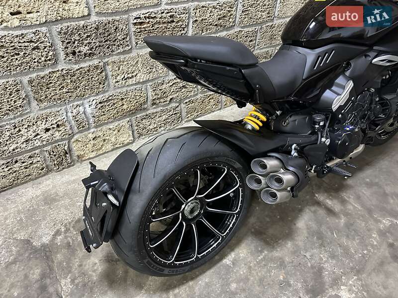 Мотоцикл Без обтекателей (Naked bike) Ducati Diavel V4 1158 2023 в Одессе