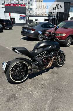 Мотоцикл Круизер Ducati Diavel 2014 в Киеве