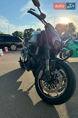 Мотоцикл Круизер Ducati Diavel 2014 в Киеве