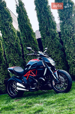 Мотоцикл Без обтікачів (Naked bike) Ducati Diavel 2012 в Києві