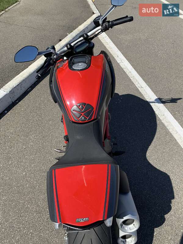 Мотоцикл Без обтікачів (Naked bike) Ducati Diavel 2012 в Києві