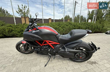 Мотоцикл Круизер Ducati Diavel 2015 в 