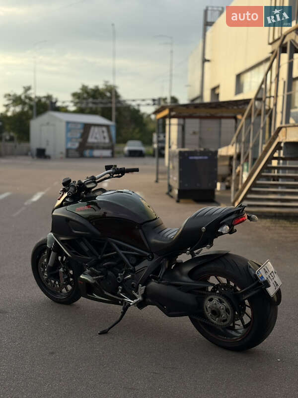 Мотоцикл Спорт-туризм Ducati Diavel 2014 в Києві
