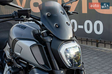 Мотоцикл Без обтекателей (Naked bike) Ducati Diavel 2019 в 
