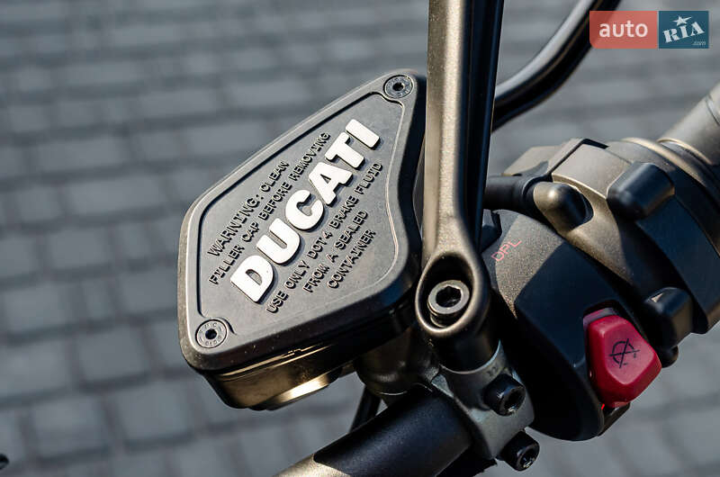 Мотоцикл Без обтекателей (Naked bike) Ducati Diavel 2019 в Киеве