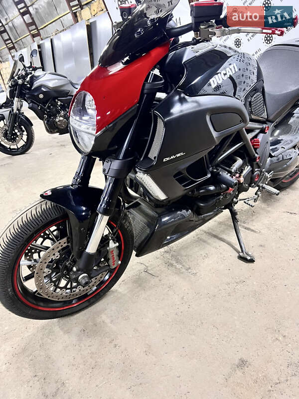 Мотоцикл Спорт-туризм Ducati Diavel 2013 в Житомирі фото 11 Мотоцикл Спорт-туризм Ducati Diavel 2013 в Житомирі