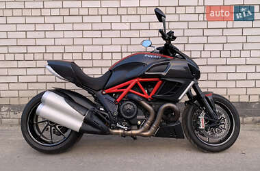 Мотоцикл Без обтекателей (Naked bike) Ducati Diavel 2012 в Киеве