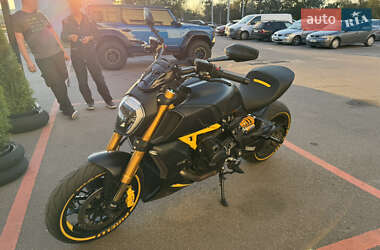 Мотоцикл Без обтекателей (Naked bike) Ducati Diavel 2022 в 