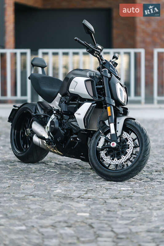 Мотоцикл Круизер Ducati Diavel 2020 в Днепре