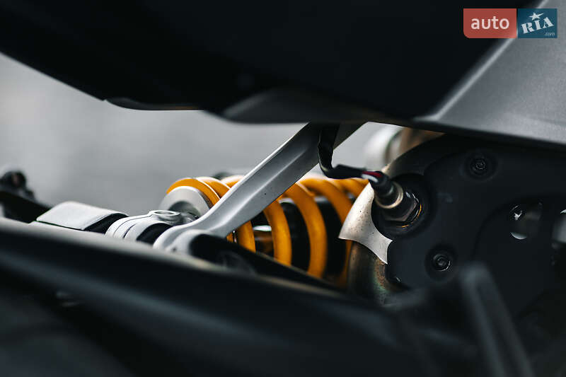 Мотоцикл Круизер Ducati Diavel 2020 в Днепре