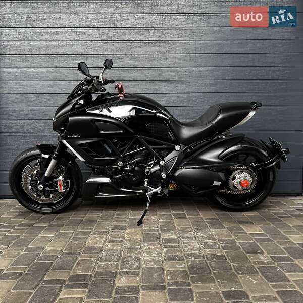 Мотоцикл Круізер Ducati Diavel 2011 в Білій Церкві фото 6 Мотоцикл Круізер Ducati Diavel 2011 в Білій Церкві
