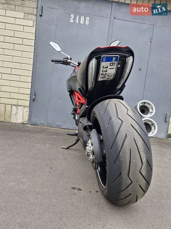 Мотоцикл Без обтікачів (Naked bike) Ducati Diavel 2012 в Києві фото 8 Мотоцикл Без обтікачів (Naked bike) Ducati Diavel 2012 в Києві