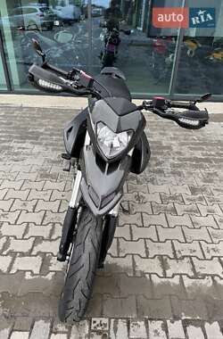 Мотоцикл Супермото (Motard) Ducati Hypermotard 796 2010 в 