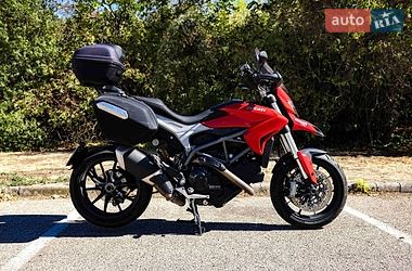 Мотоцикл Спорт-туризм Ducati Hyperstrada 821 2015 в Чопі