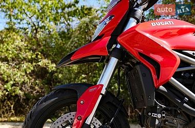 Мотоцикл Спорт-туризм Ducati Hyperstrada 821 2015 в Чопе