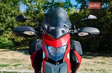 Мотоцикл Спорт-туризм Ducati Hyperstrada 821 2015 в Чопе