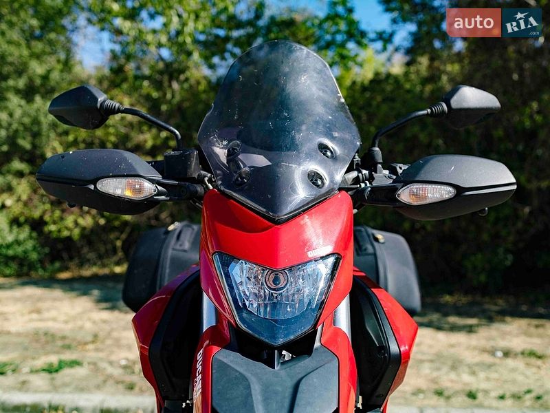 Мотоцикл Спорт-туризм Ducati Hyperstrada 821 2015 в Чопе