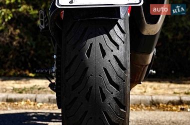 Мотоцикл Спорт-туризм Ducati Hyperstrada 821 2015 в Чопе