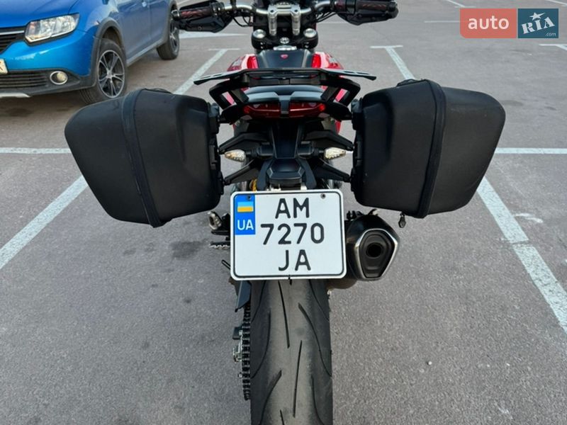 Мотоцикл Супермото (Motard) Ducati Hyperstrada 2016 в Житомире фото 63 Мотоцикл Супермото (Motard) Ducati Hyperstrada 2016 в Житомире