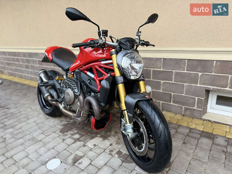 Спортбайк Ducati Monster 1200 2014 в Черновцах