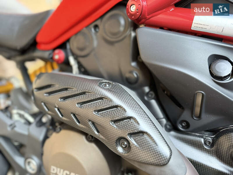 Спортбайк Ducati Monster 1200 2014 в Черновцах
