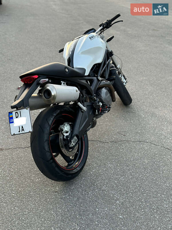 Мотоцикл Без обтекателей (Naked bike) Ducati Monster 696 2008 в Киеве
